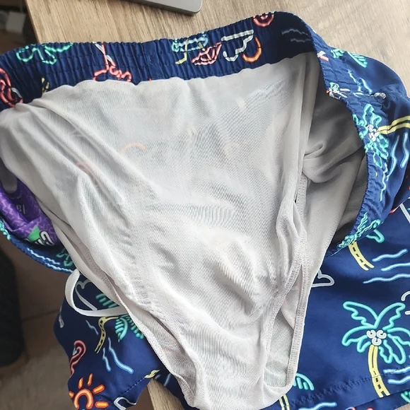 Chubbies Palm And Flamingo Patterned Swim Shorts - Picture 5 of 6